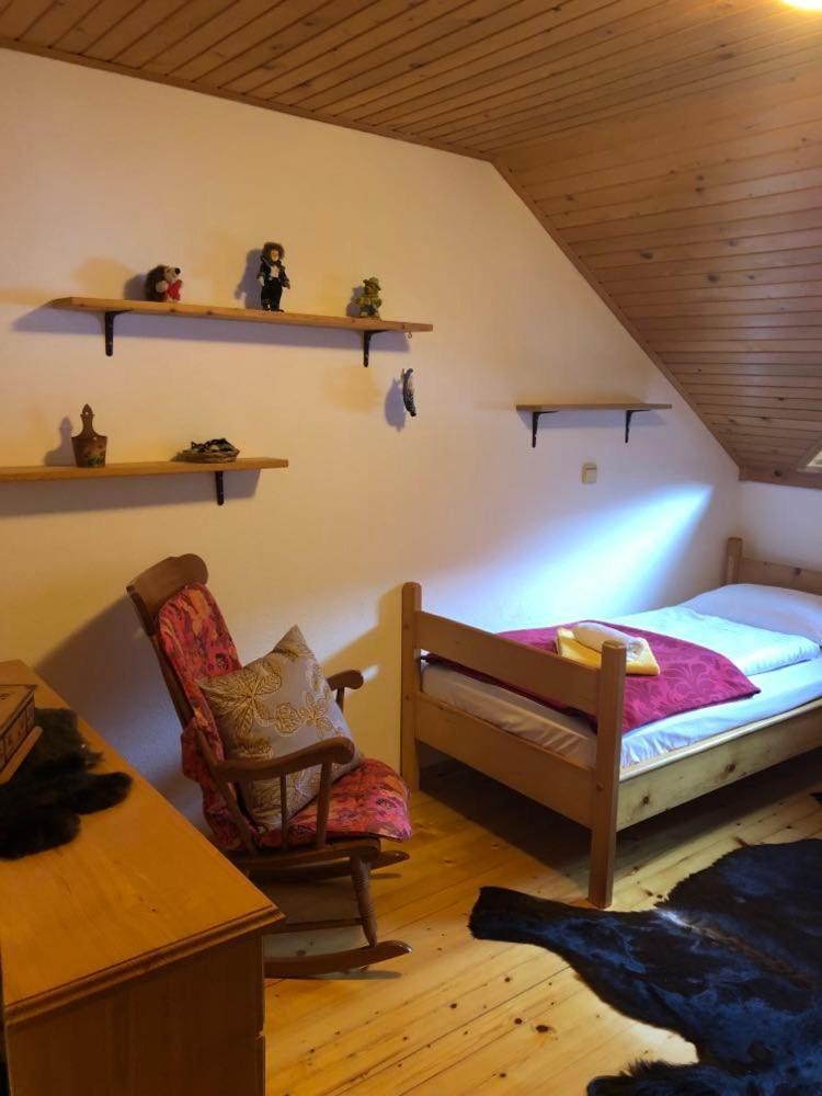 Apartma Cvrsta Trojka Jesenice Extérieur photo